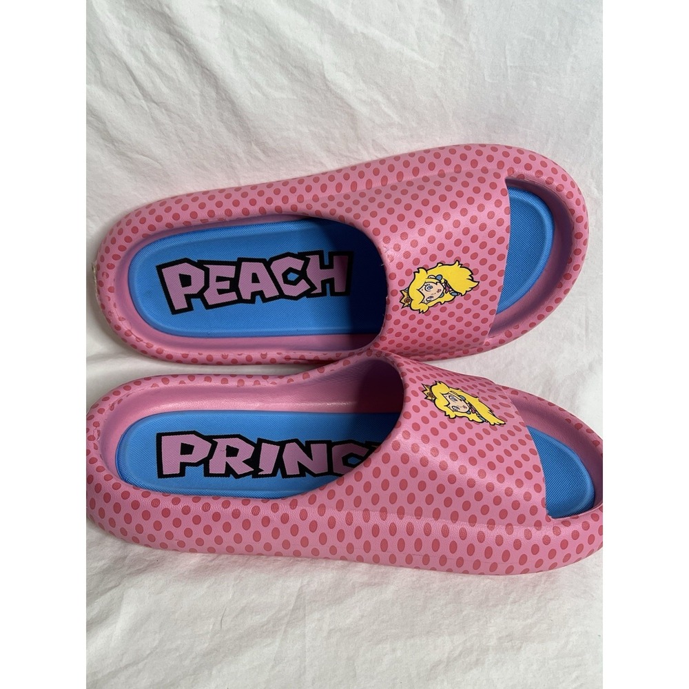 Nintendo Princess Peach Women's Size 7 Slide Sandals Pink Polkadot Ground Up - Picture 2 of 7
